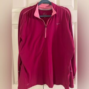 Women’s Nike Dri Fit quarter zip long sleeve top. EUC. Size 1X